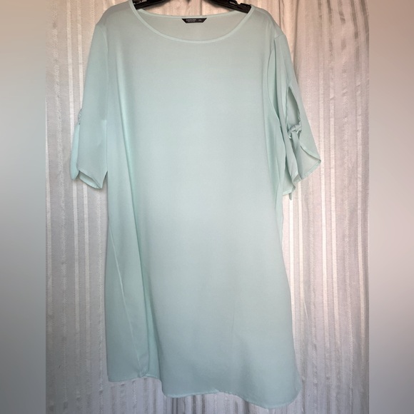 Shein knotted sleeve dress - Picture 4 of 6